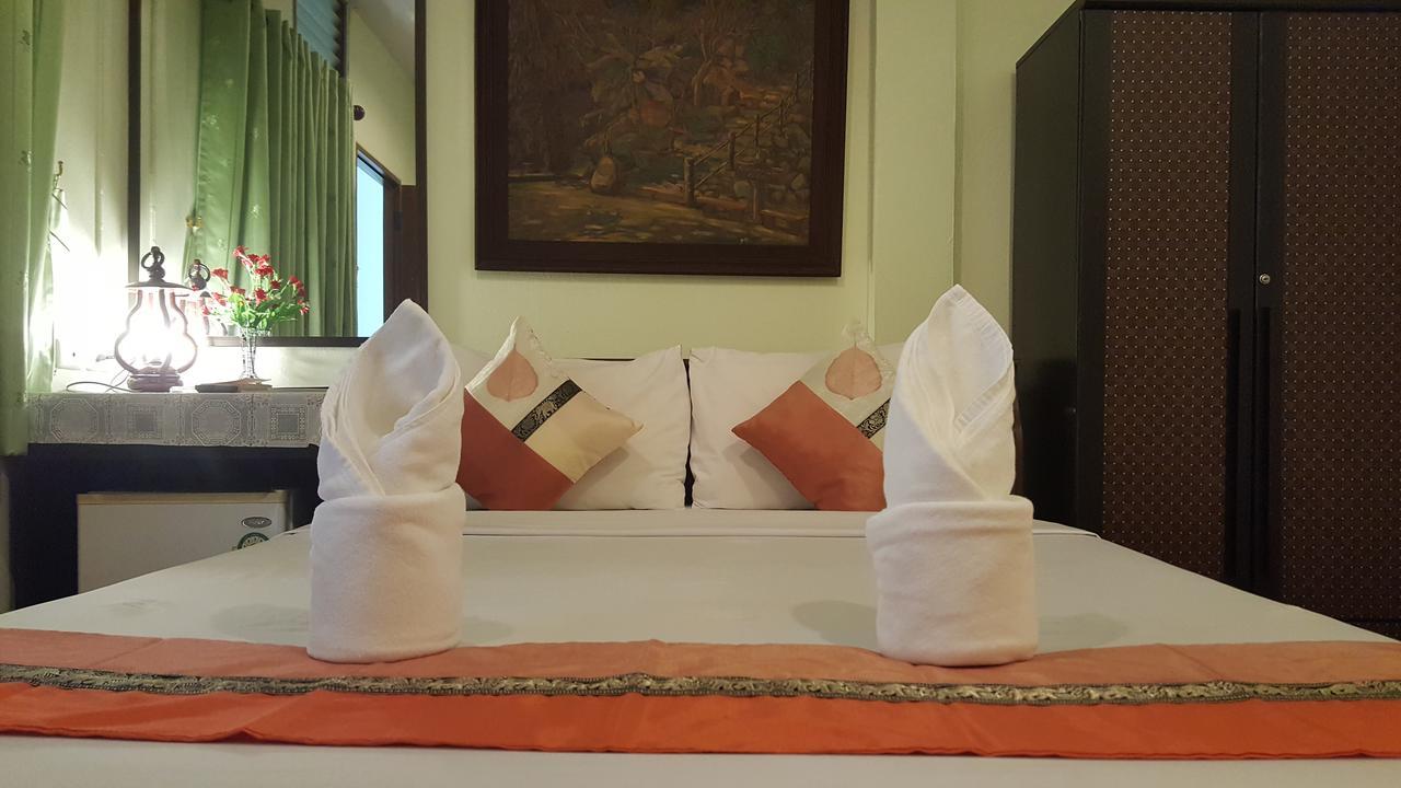Khaolak Grand City Khao Lak Phòng bức ảnh